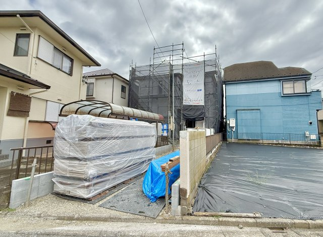 川越市的場の前面道路含む現地写真