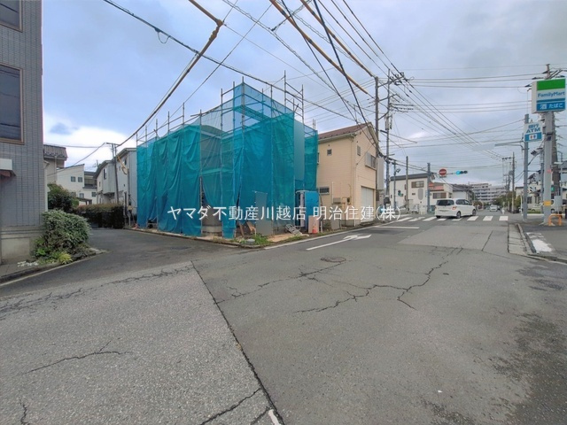 川越市岸町3丁目の前面道路含む現地写真