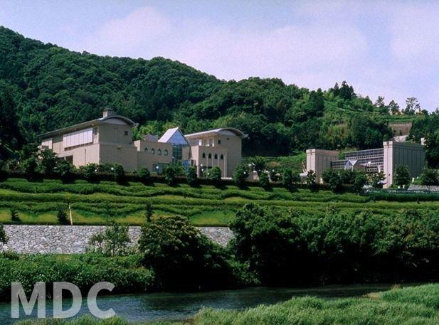 徳島市八万町法花のアパートの周辺|県立文化の森総合公園まで2300m