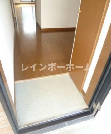 プレジールゴトウの玄関|毎日通る玄関はこちらです