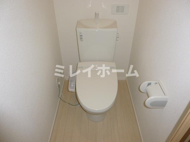シャルールのトイレ