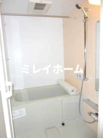 シャルールの浴室