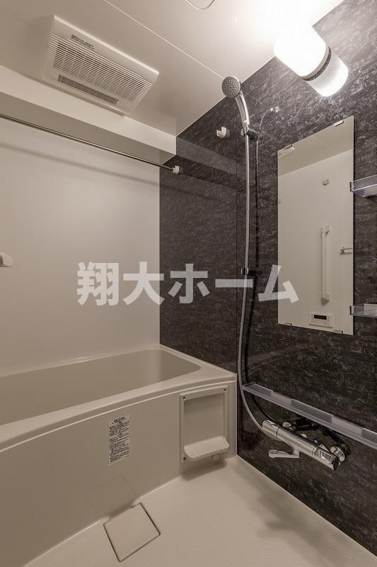 ＲＥＬＵＸＩＡ　ＴＯＫＹＯ　ＥＡＳＴの浴室
