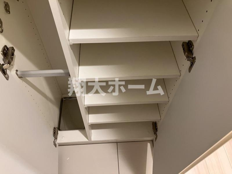 ＲＥＬＵＸＩＡ　ＴＯＫＹＯ　ＥＡＳＴの玄関