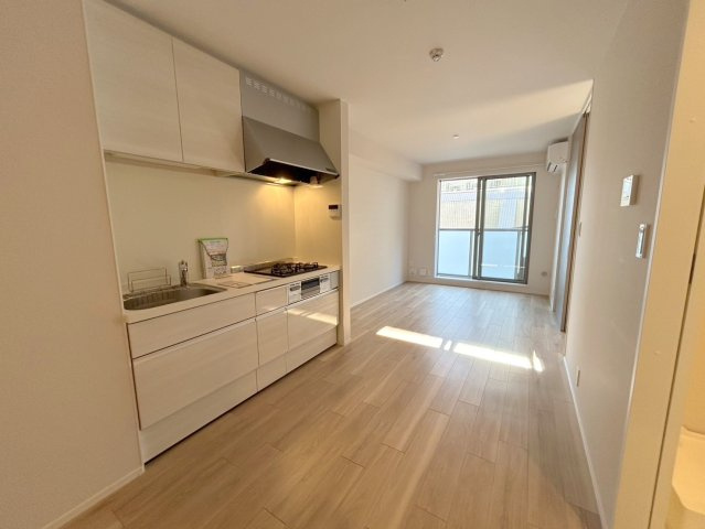 ハイツ桜丘の居間・リビング|★明るいフローリングのお部屋です★