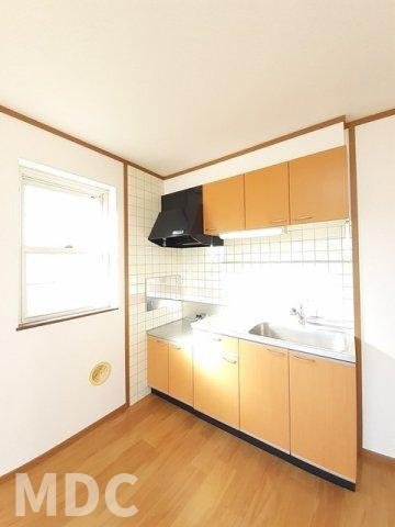 徳島市八万町法花谷のアパートのキッチン