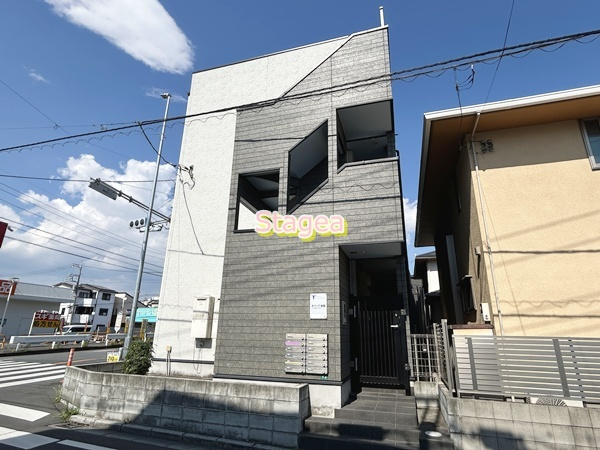 オリーブ西堀の外観