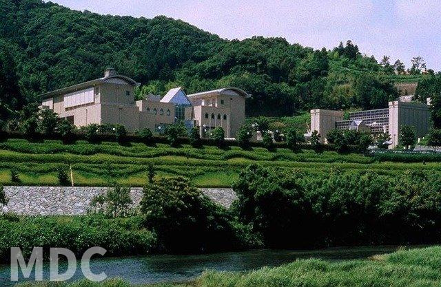 徳島市八万町法花谷のアパートの周辺|県立文化の森総合公園まで2300m