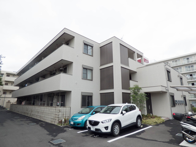 エステート東戸塚の外観