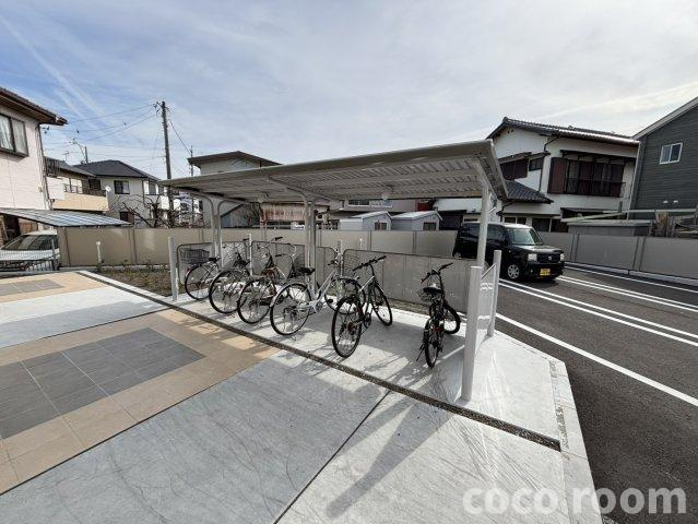 レジデンス・ヤギⅣＢの駐車場