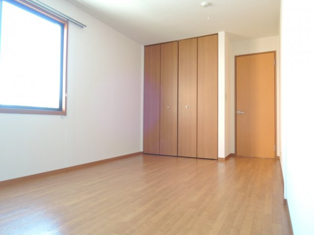 パナハイツ吉田の洋室