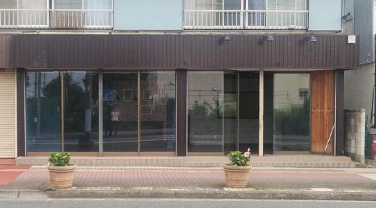 千葉市若葉区千城台東２丁目の店舗事務所の外観