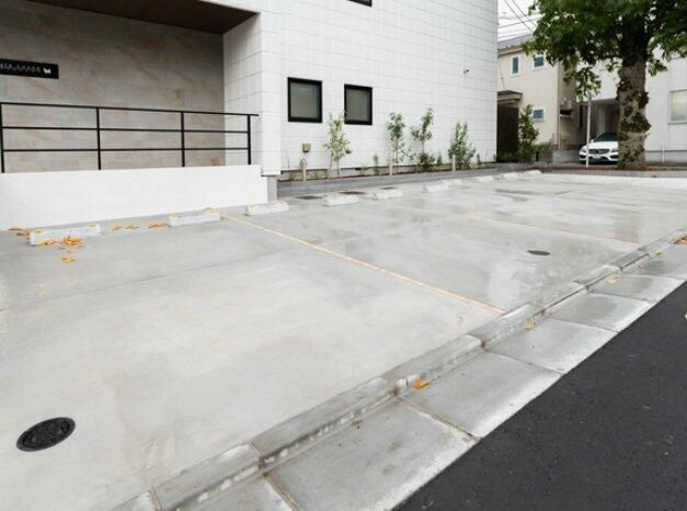 ハレルアナ久が原の駐車場