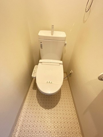 尼崎市大庄西町１丁目の賃貸マンションのトイレ