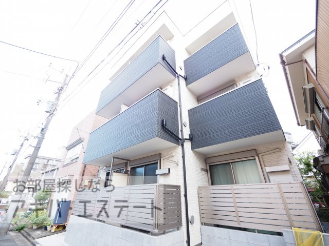 【外観】 | メドヴェージ谷塚