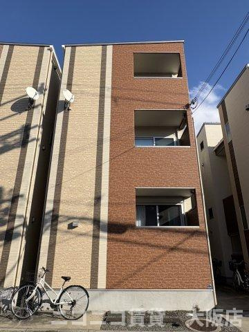 東大阪市花園東町１丁目のアパートの外観