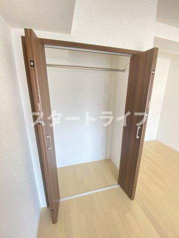 大阪市東淀川区淡路３丁目の賃貸マンションの収納