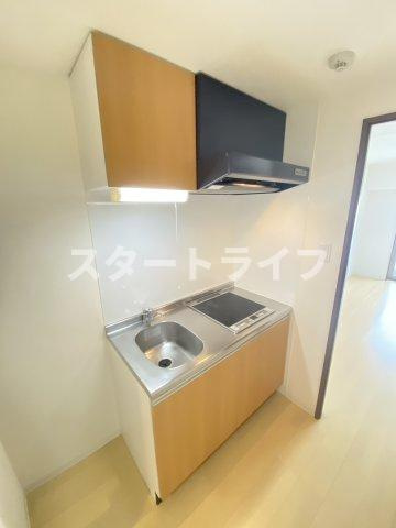 大阪市東淀川区淡路３丁目の賃貸マンションのキッチン