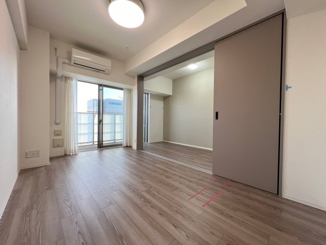 クロスレジデンス阿波座（旧名称：ｱｰﾊﾞﾈｯｸｽ阿波座駅前）の居間・リビング