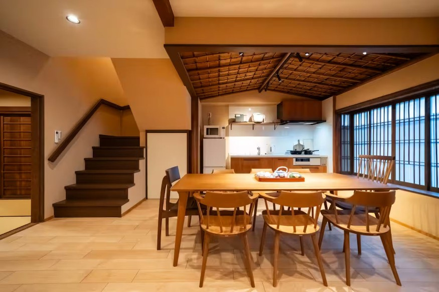 上京区主税町　中古戸建の居間・リビング