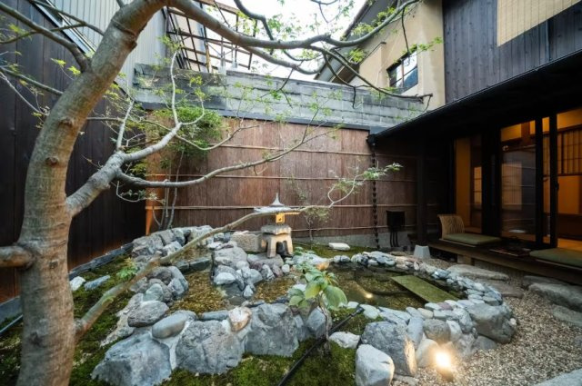 上京区主税町　中古戸建の庭