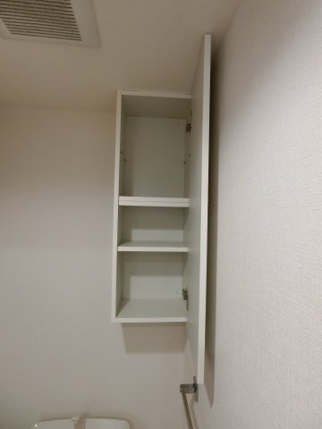 サンローザの収納|イメージ101号室の写真