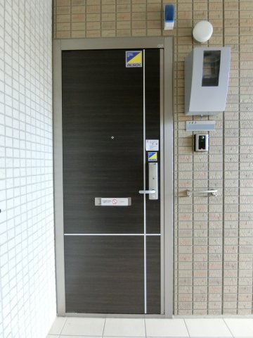 サンローザの玄関|イメージ101号室の写真