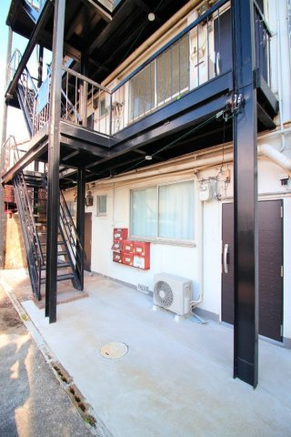 ラムール東垂水の駐車場