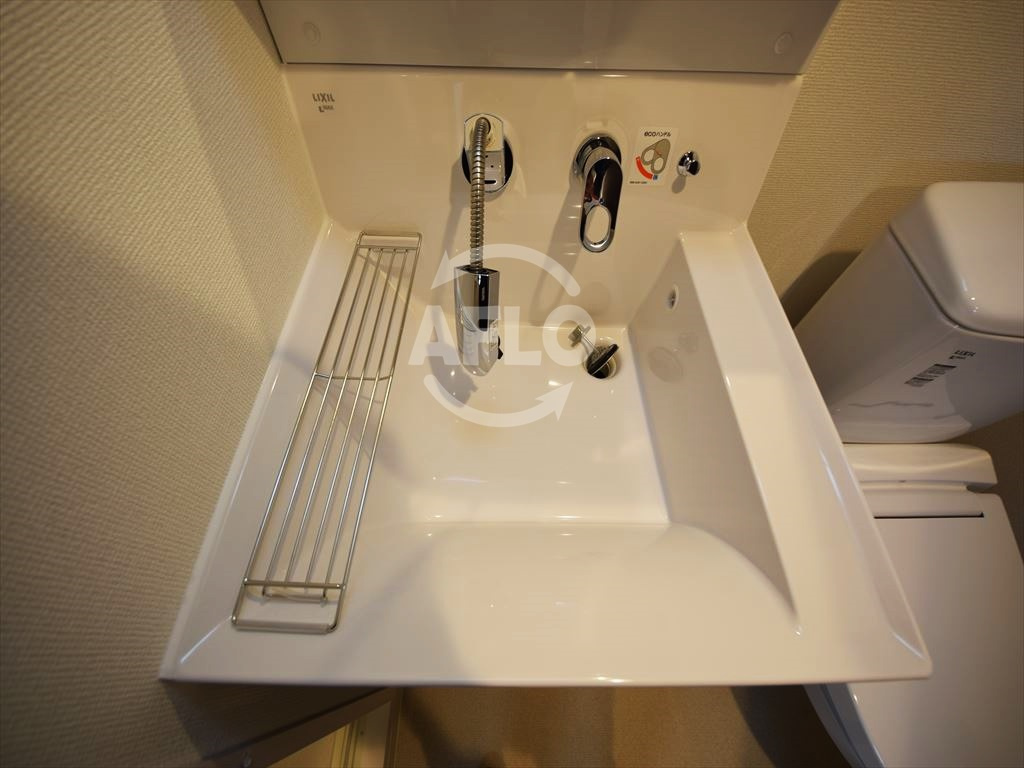 エステムコート難波ＩＶアトリの独立洗面台|エステムコート難波Ⅳアトリ　シャンプードレッサー