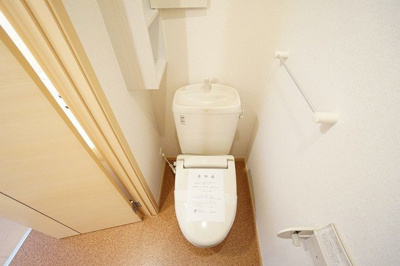 【トイレ】 | ファミール　メゾン | コンパクトで使いやすいトイレです