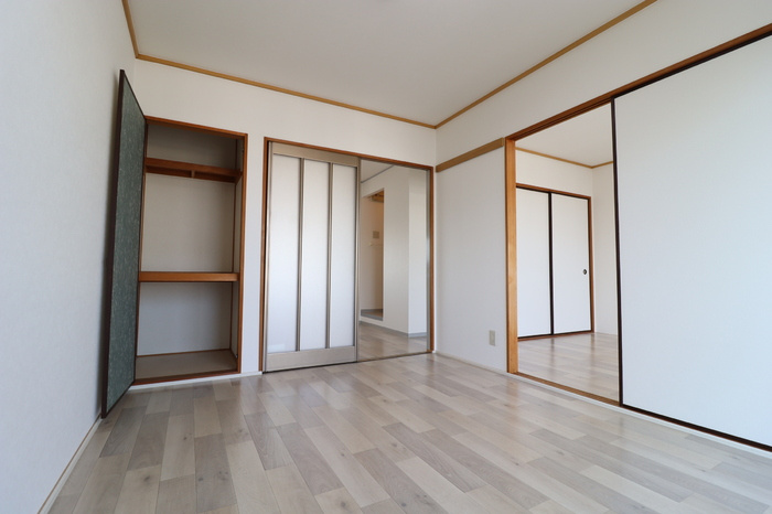 プレジール矢杉の寝室