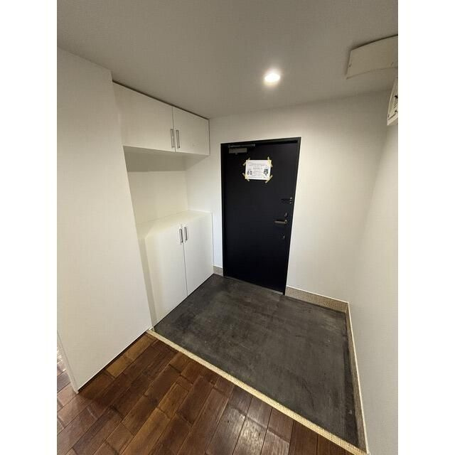 ライラックの玄関