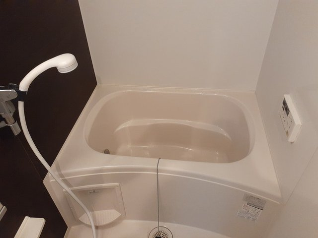 落ち着いた空間のお風呂です