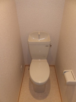 ゆったりとした空間のトイレです