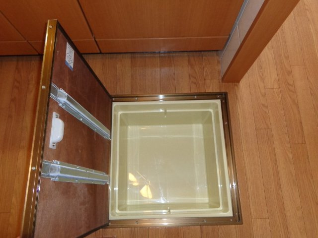床下収納