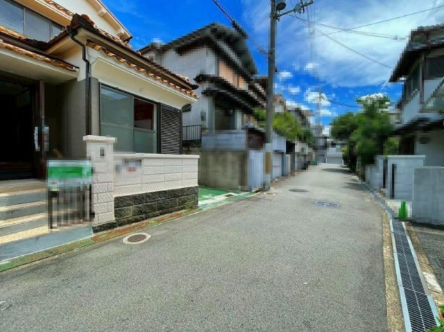 茄子作1丁目　中古一戸建ての前面道路含む現地写真|■物件内覧・資金計画相談・住宅ローン相談、リフォーム相談、お問合せ受付中■
※当日・翌日のご内覧、ご相談はお電話でのお問合せがスムーズです！