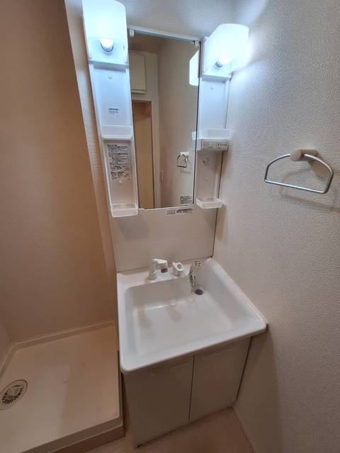 ＢＯＲＩＫＩひがしとつかの洗面所