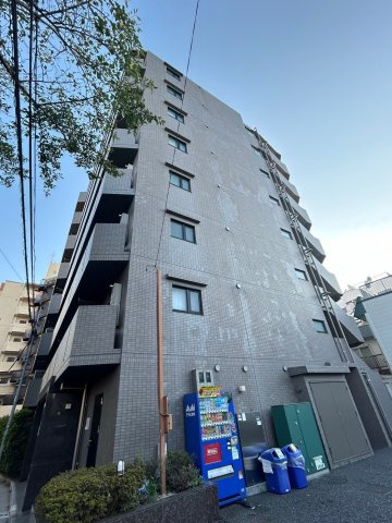 ルーブル野方伍番館の外観|落ち着いた雰囲気の外観です