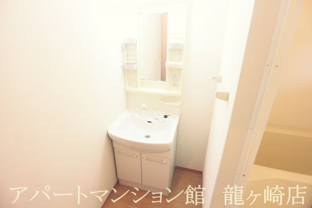 プランドール鈴木の独立洗面台