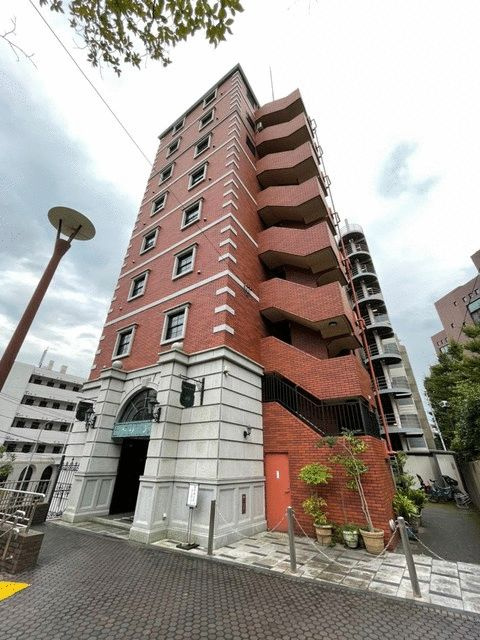 バロック神の外観