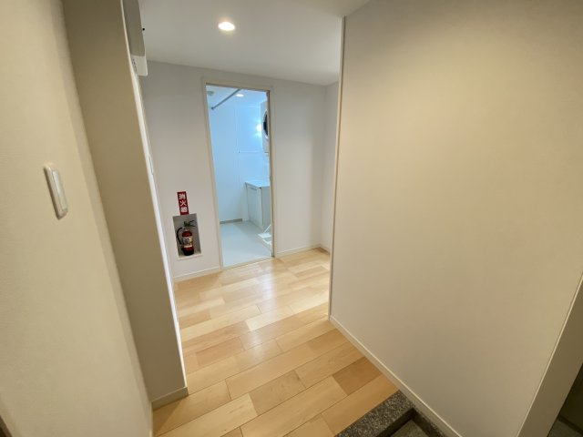 マンションエクセルハエバルの玄関