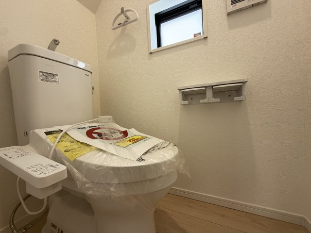 沖縄市胡屋　第1（全13棟）11号棟の独立洗面台|※9号棟（同施工会社写真です）