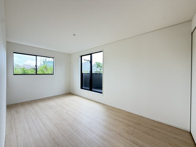 沖縄市胡屋　第1（全13棟）11号棟の洋室|※9号棟（同施工会社写真です）