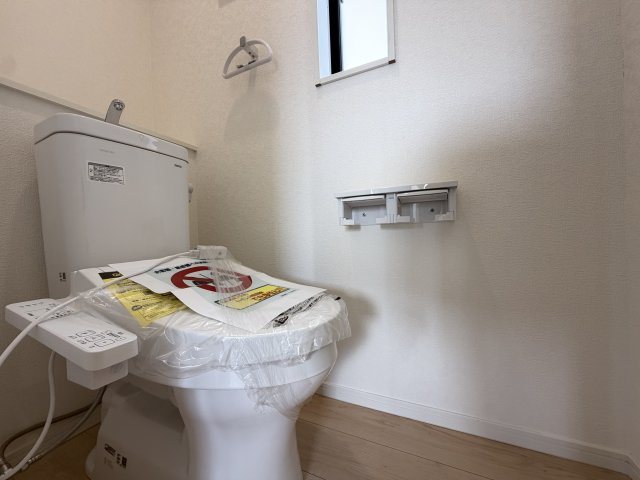 沖縄市胡屋　第1（全13棟）11号棟のトイレ|※9号棟（同施工会社写真です）