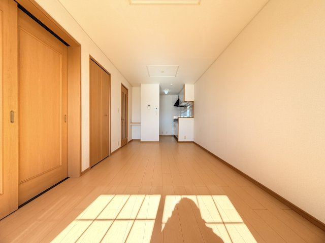 クラッセ壱番館の居間・リビング
