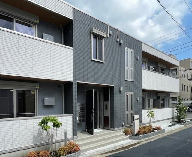 プルミエール新田の外観