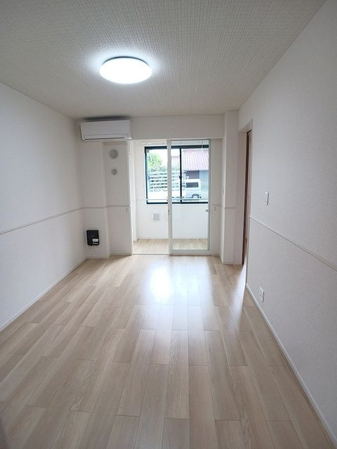 カーサルーチェの居間・リビング