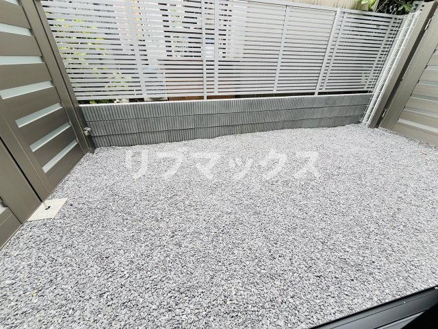 【バルコニー】