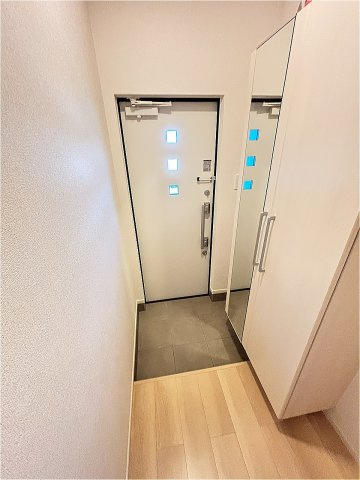 グランドールⅡの玄関