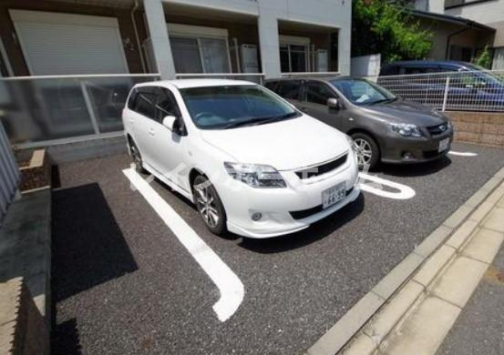 サンフラワーの駐車場|※別物件参考写真